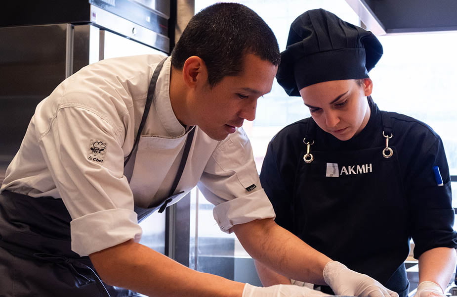 ΙΕΚ ΑΚΜΗ: Σχολή Μαγειρικής-Chef-Σωτήρης Κοντιζας